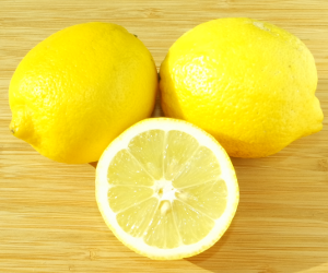 Zitrone, ohne Schale
